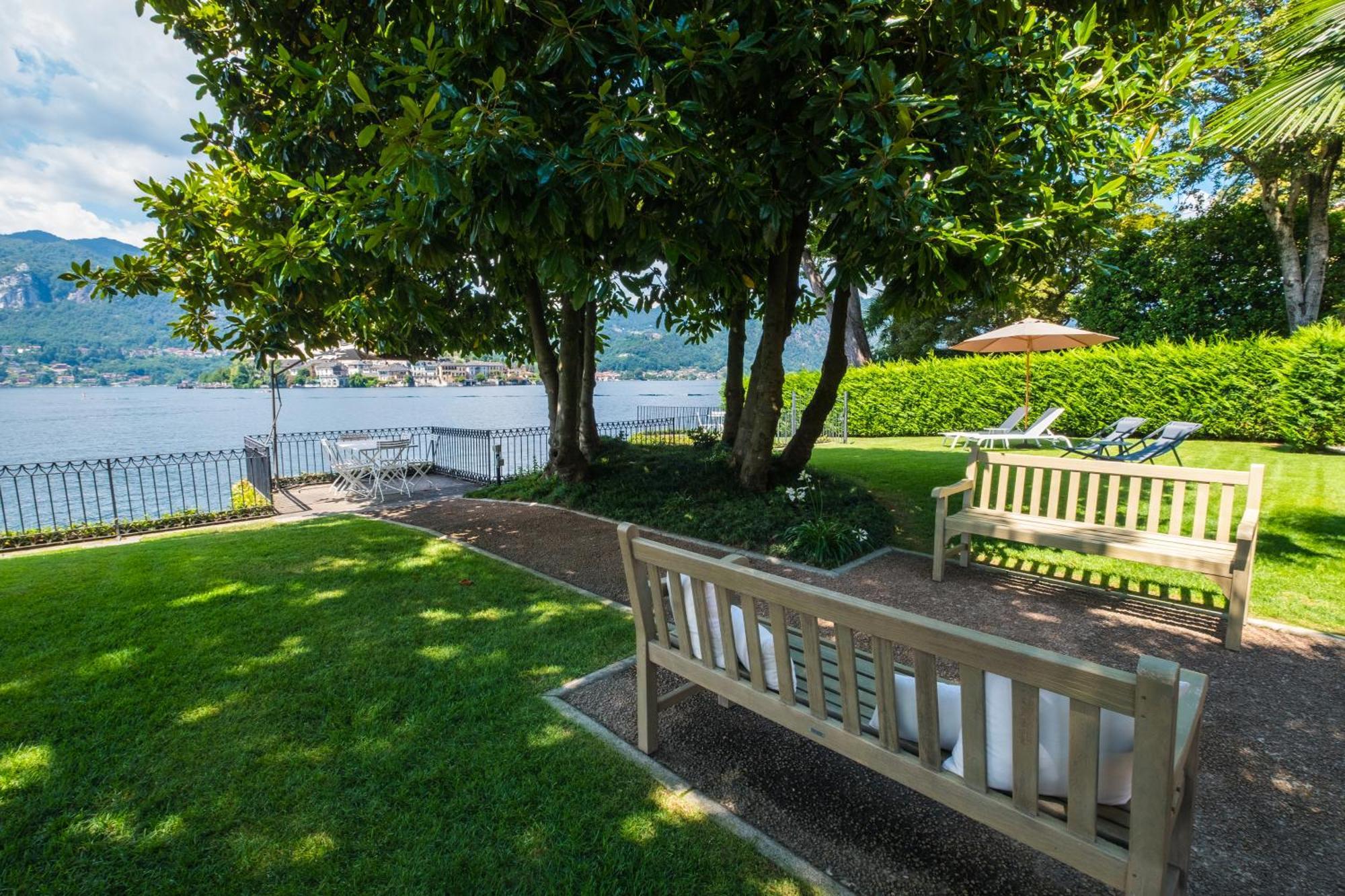 דירות אורטה סאן ג'יוליו Bifora65 Flats And Garden - Lakeview מראה חיצוני תמונה